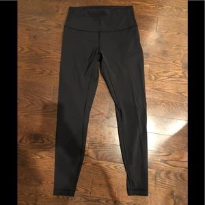 LuLu Wunder High waist black 28” leggings
